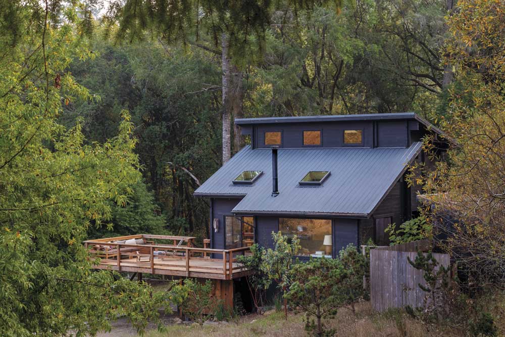 NEAR THE FRONT DOOR OF INTERIOR designer Charles de Lisle’s weekend home in Sebastopol sits a sunshine-yellow cooler.
