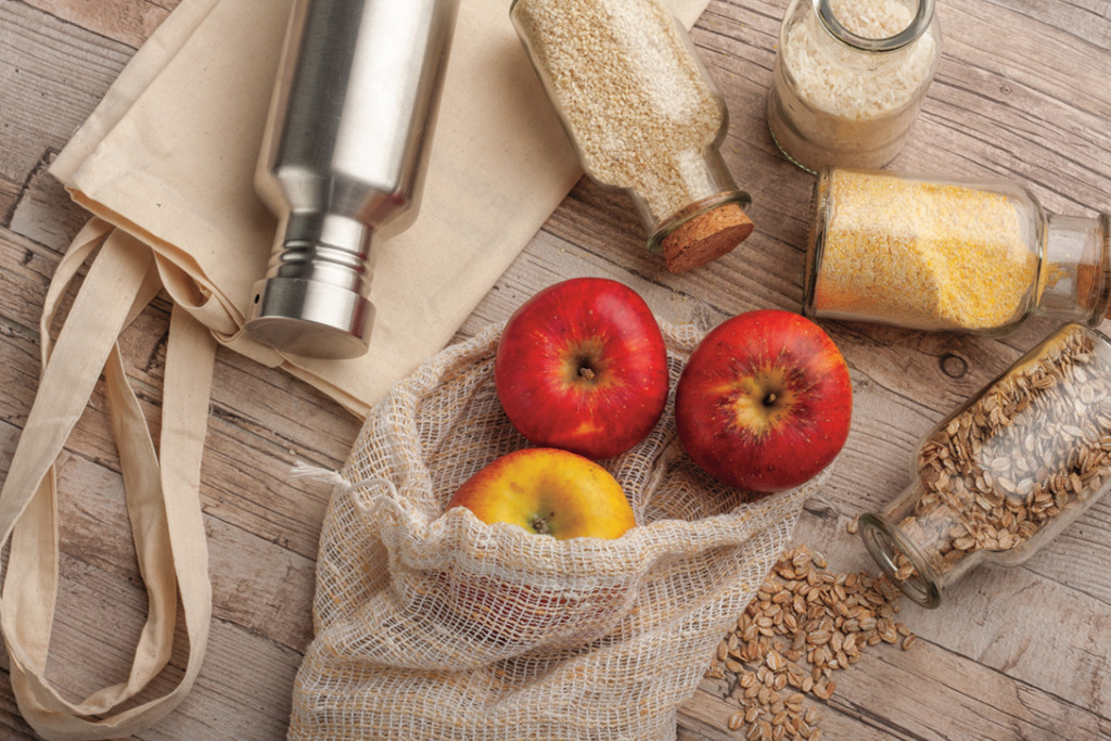 Food storage alternatives to single-use plastics