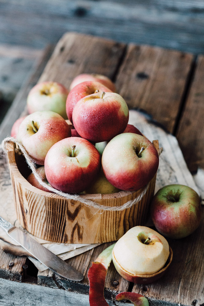 Local apple picking in Marin